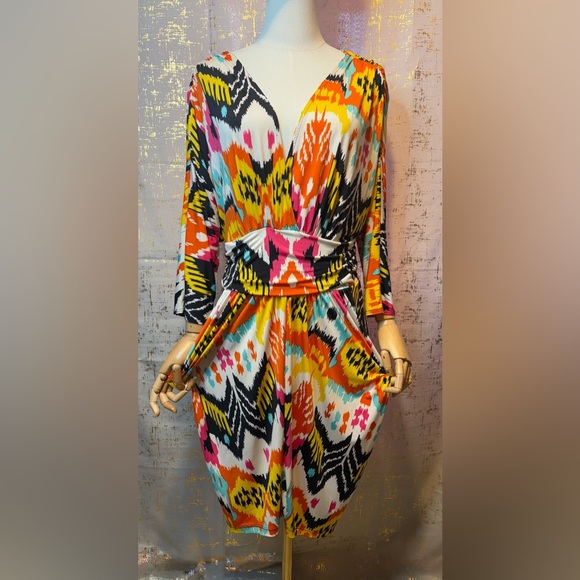 Fashion to Figure Multicolor Abstract Dress - Picture 2 of 10